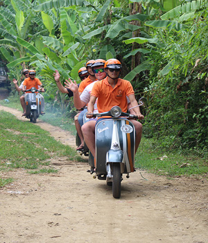 scooter tour